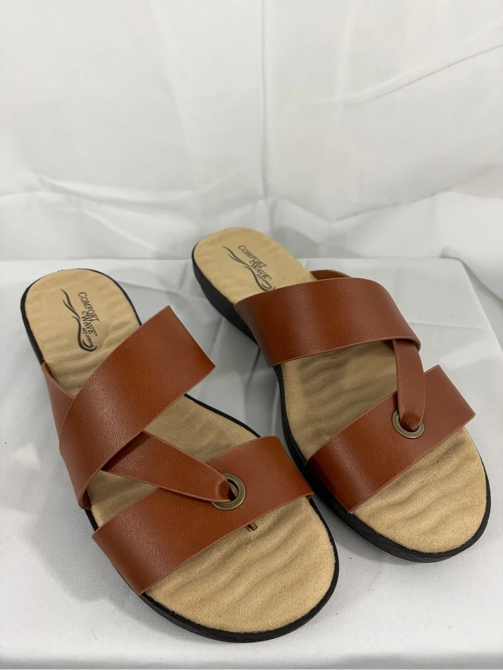NWT Easy Street Women's Size 9W Brown Slide Sandals with Ring Accent